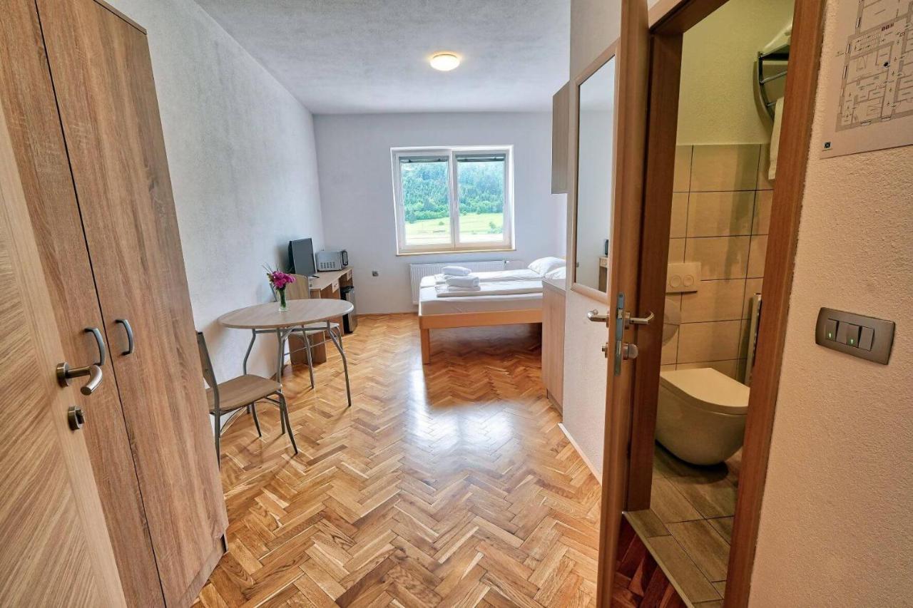 Hotel Prenocisca Miklavcic Nova Vas  Zewnętrze zdjęcie