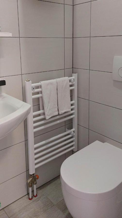 Hotel Prenocisca Miklavcic Nova Vas  Zewnętrze zdjęcie