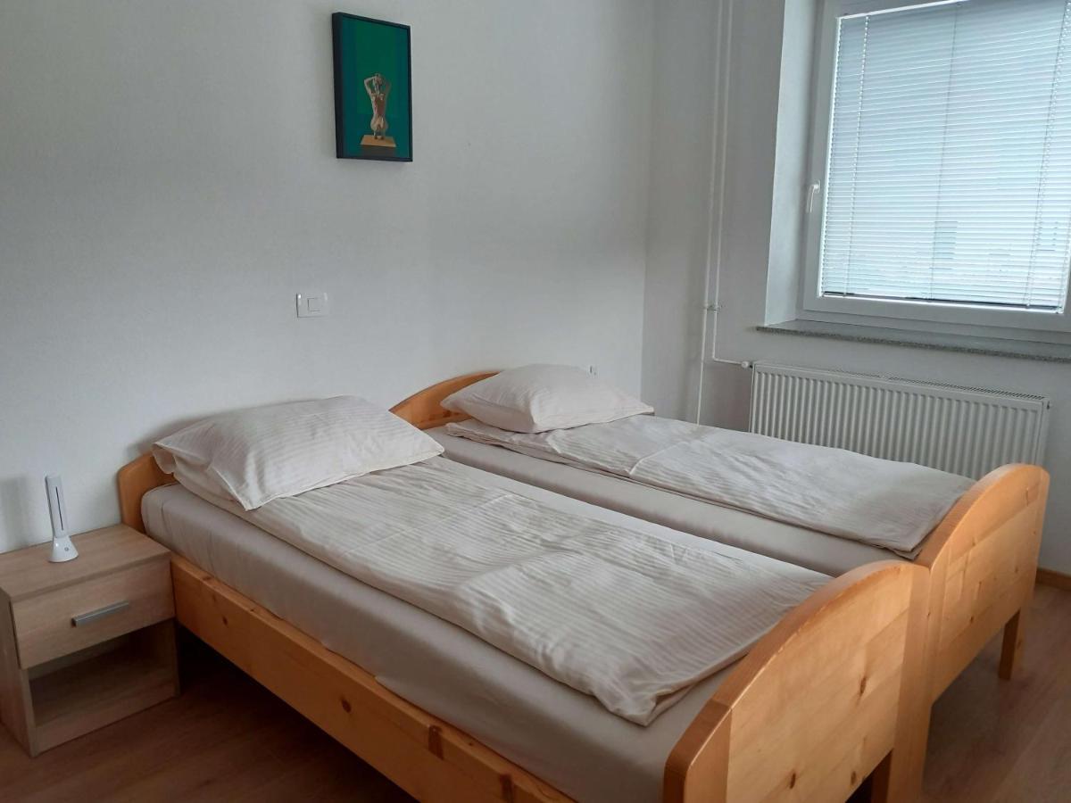 Hotel Prenocisca Miklavcic Nova Vas  Zewnętrze zdjęcie
